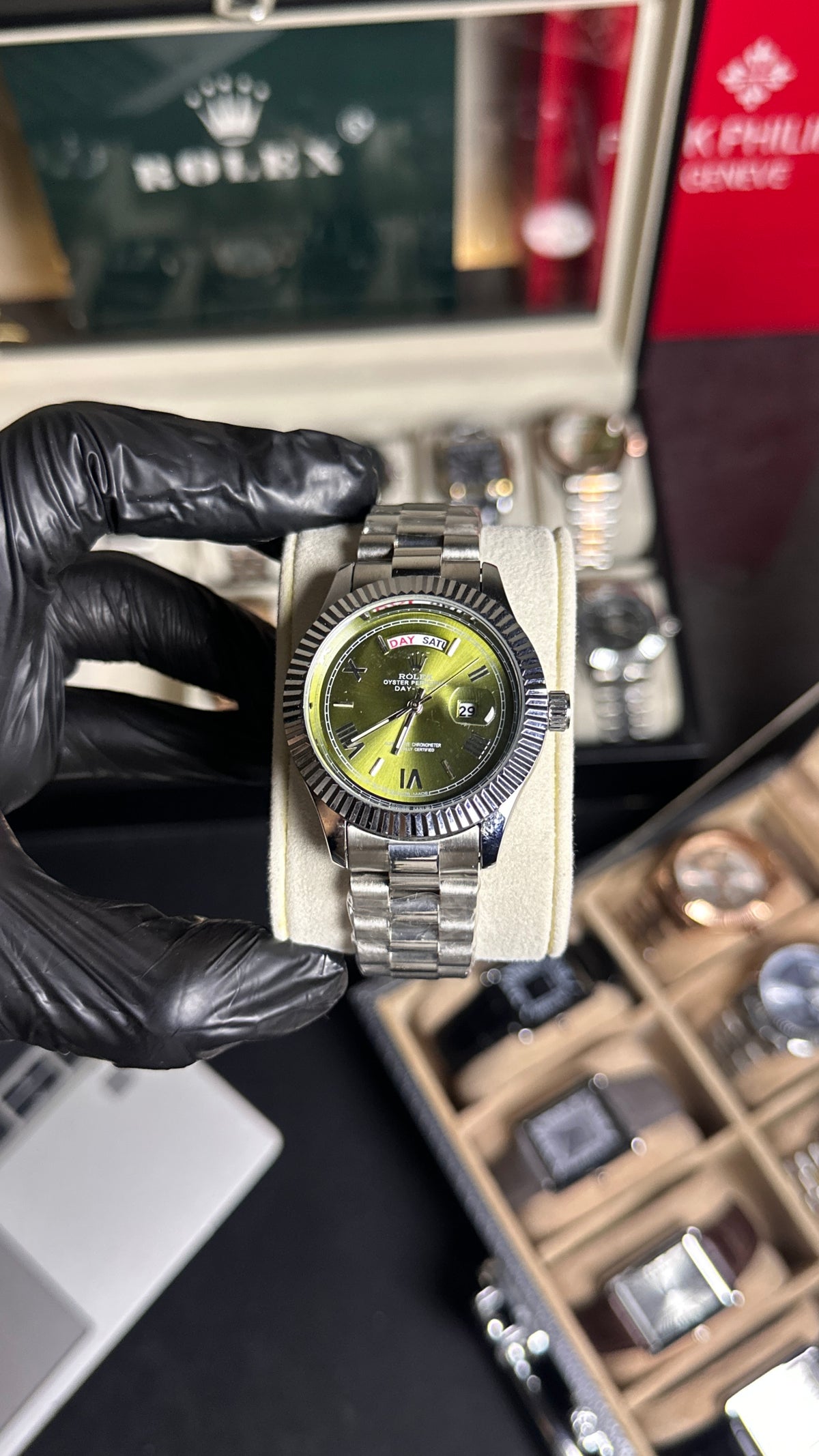 ROLEX OLIVE WITH ROMAN DIAL