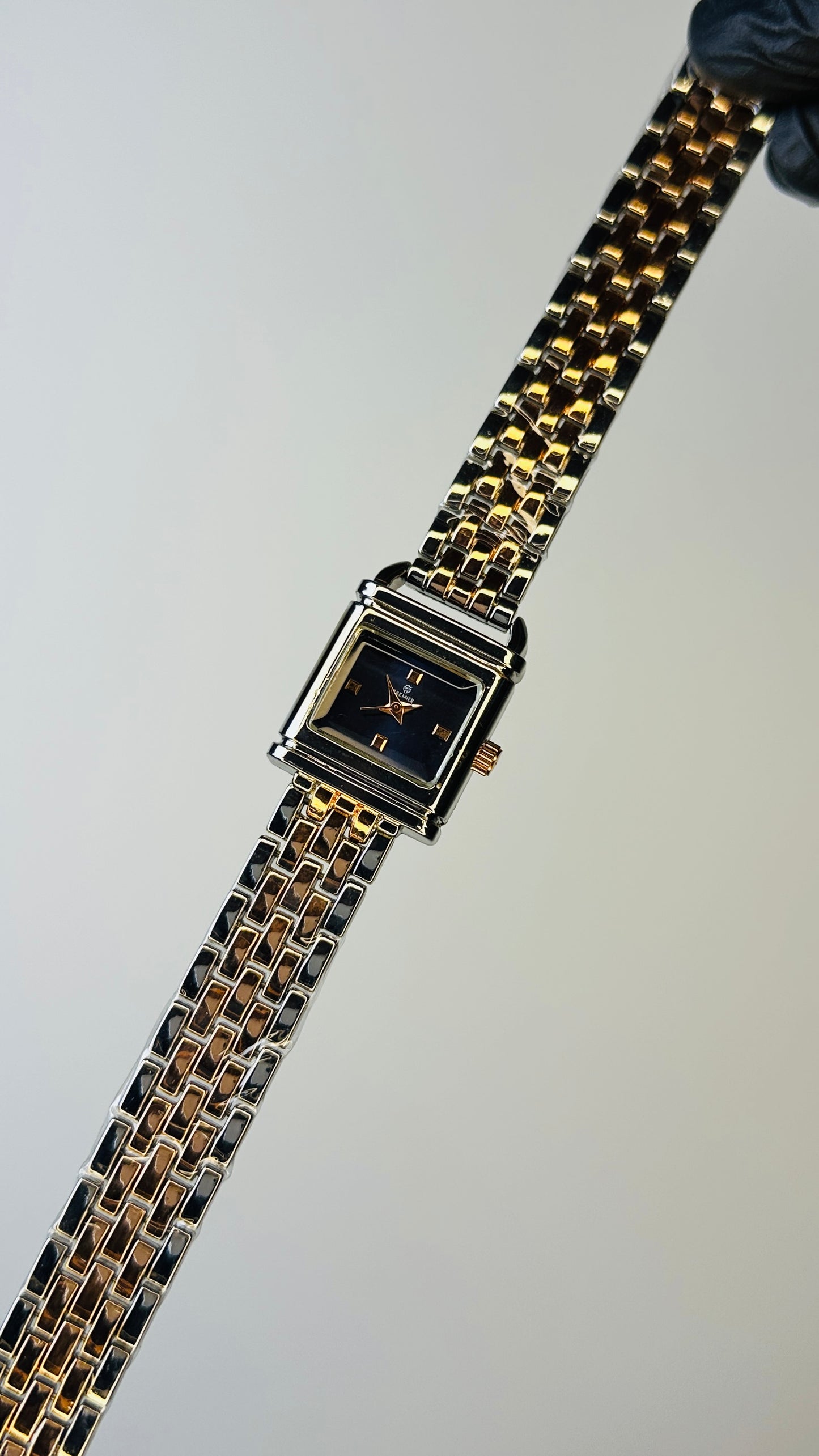 STONIC BLACK