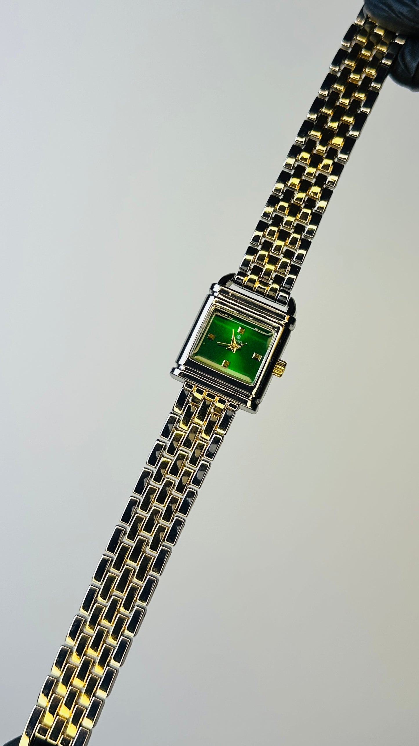 STONIC GREEN