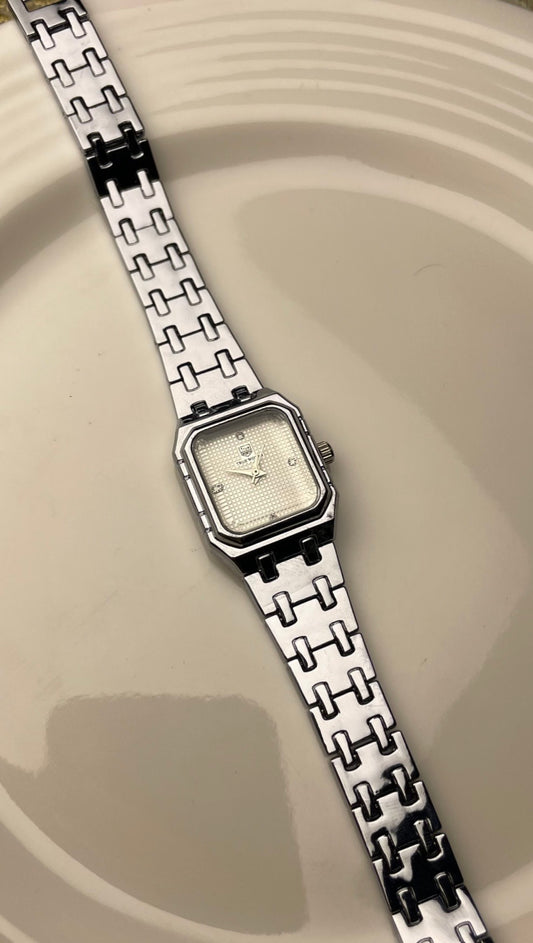 SQ SILVER-WHITE