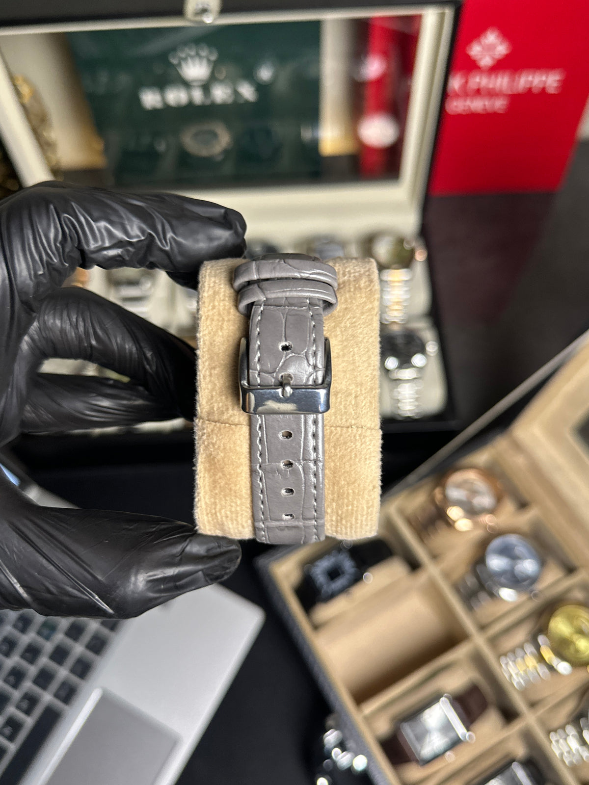 Cartier Grey – Men's Premium Leather Watch