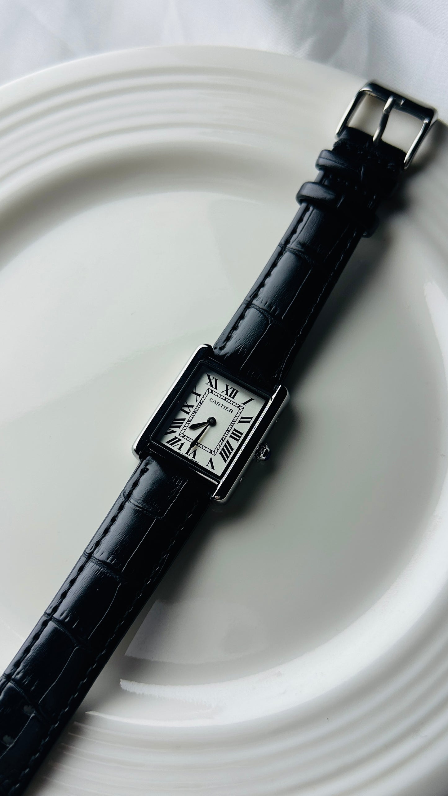 CARTIER TANK PREMIUM LEATHER