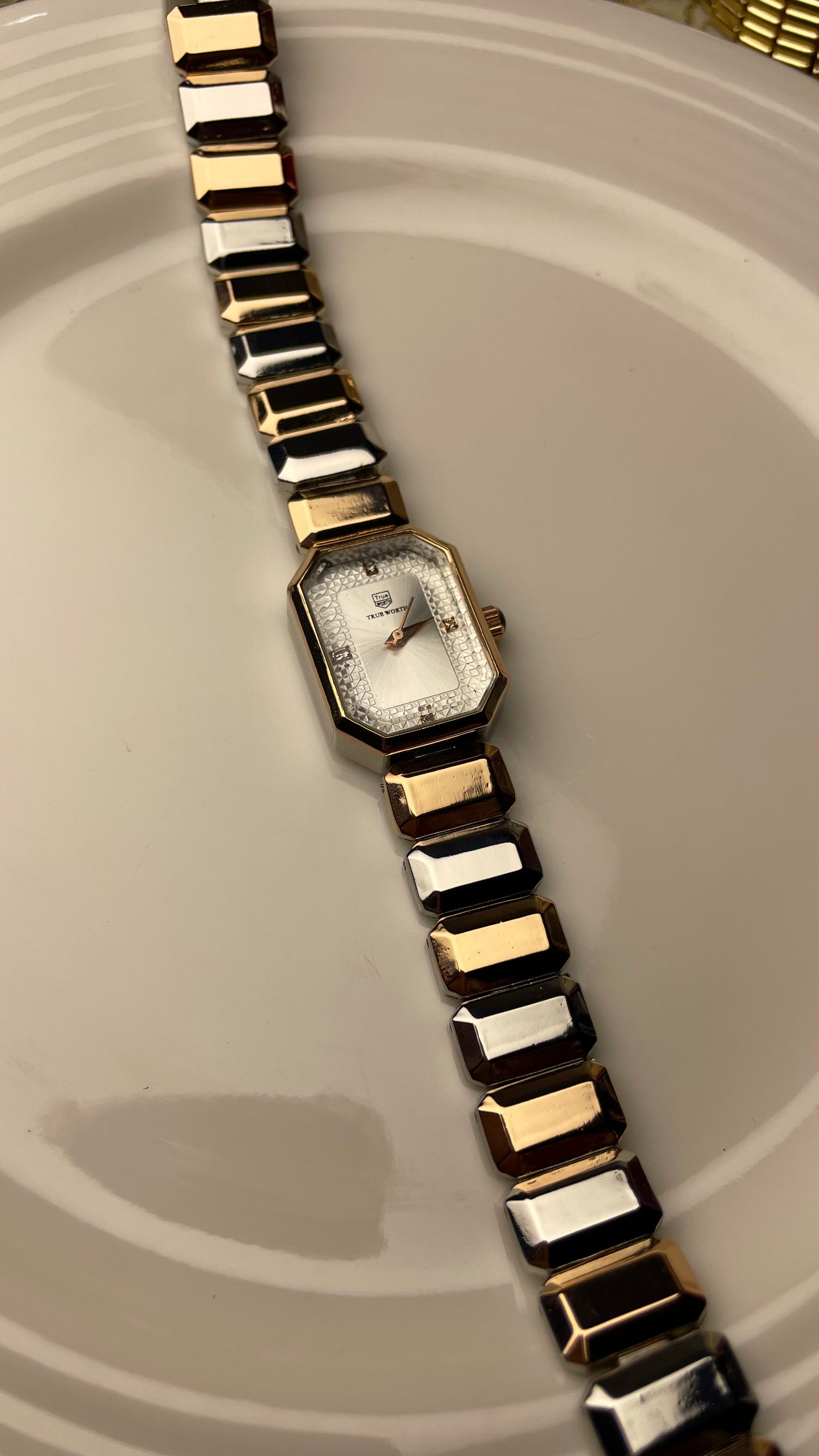 MW TWO-TONE